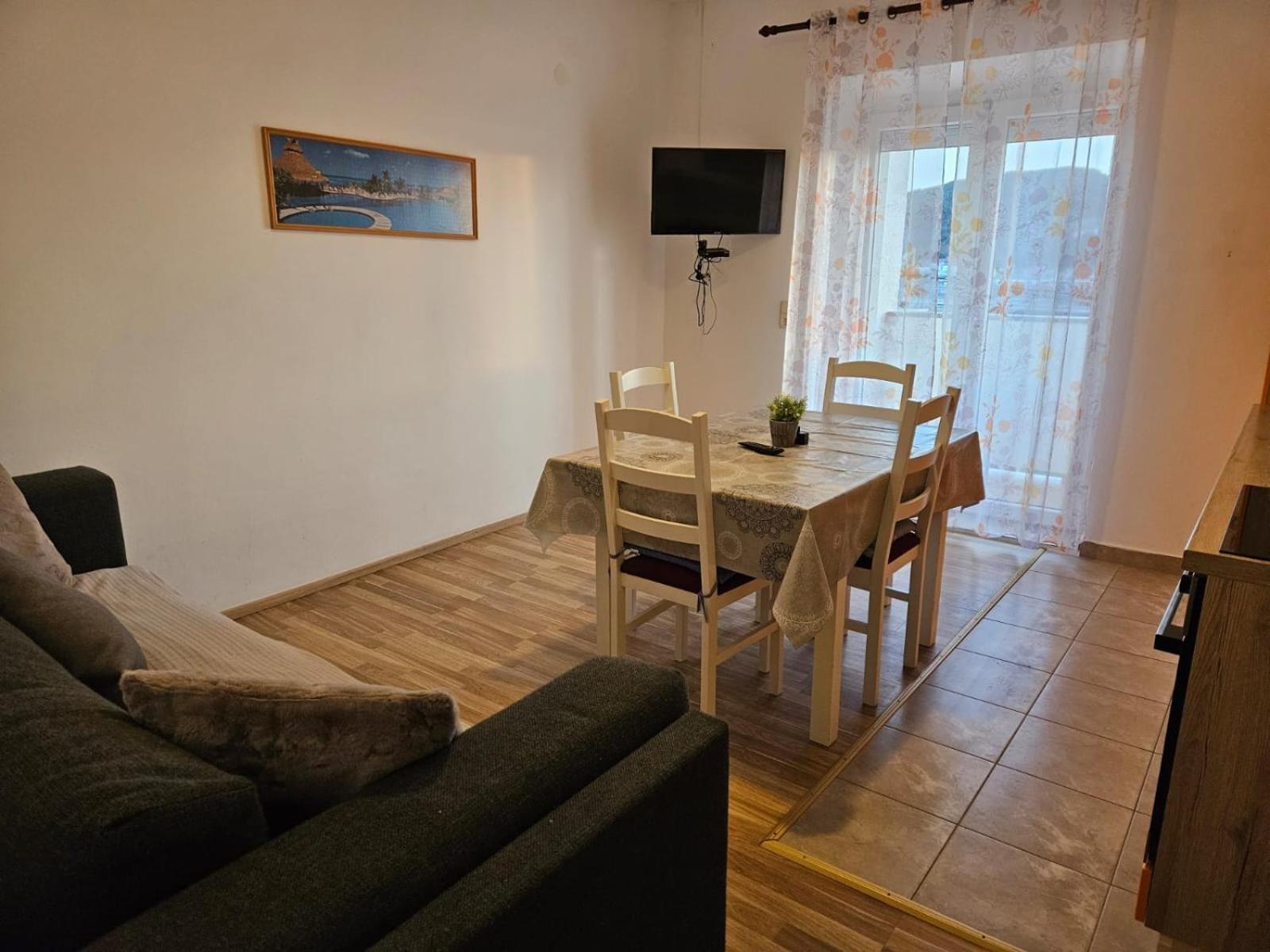 Apartment Pljesa