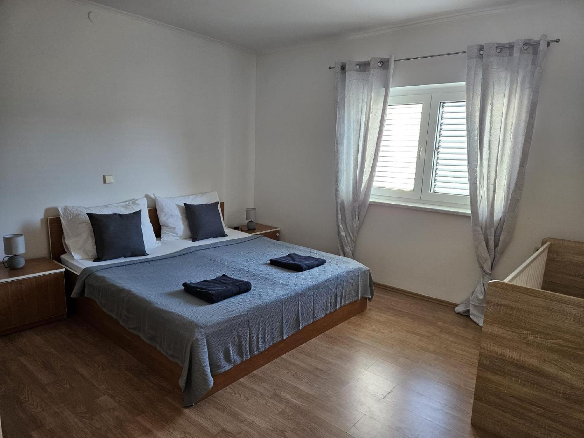 Pljesa Apartament Supetarska Draga