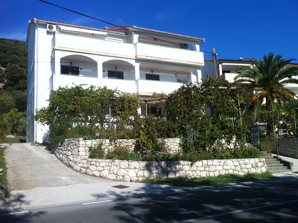 Apartment Pljesa *