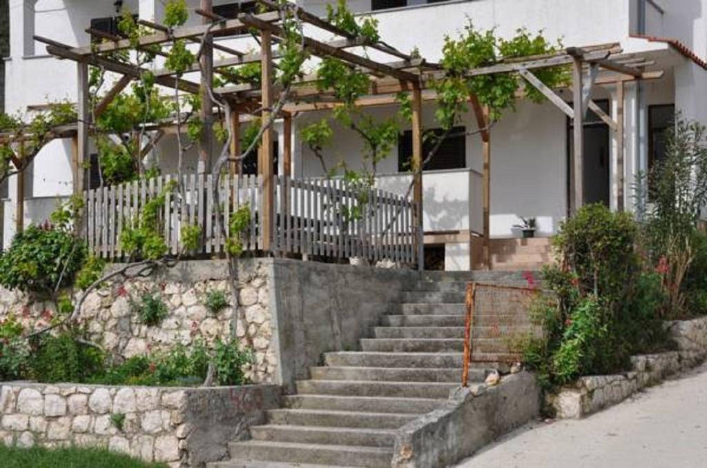 Pljesa