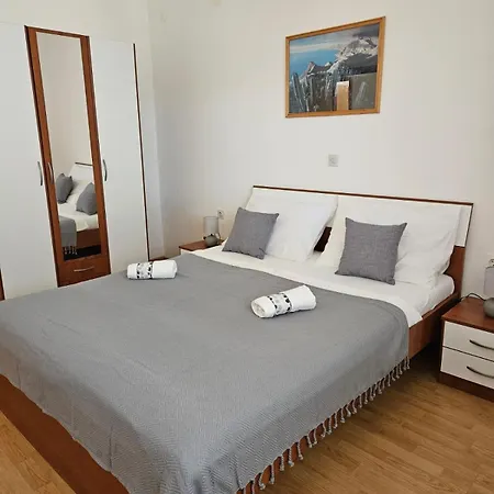 Pljesa Apartments Supetarska Draga Zewnętrze zdjęcie