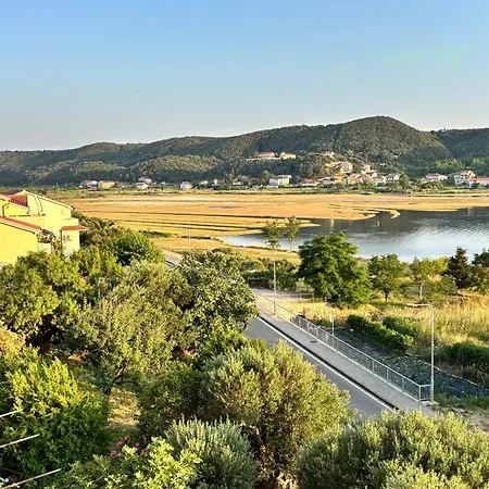 Pljesa Apartments Supetarska Draga Exterior photo