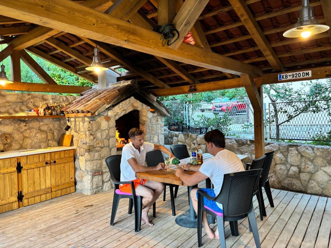 Pljesa Apartment Supetarska Draga