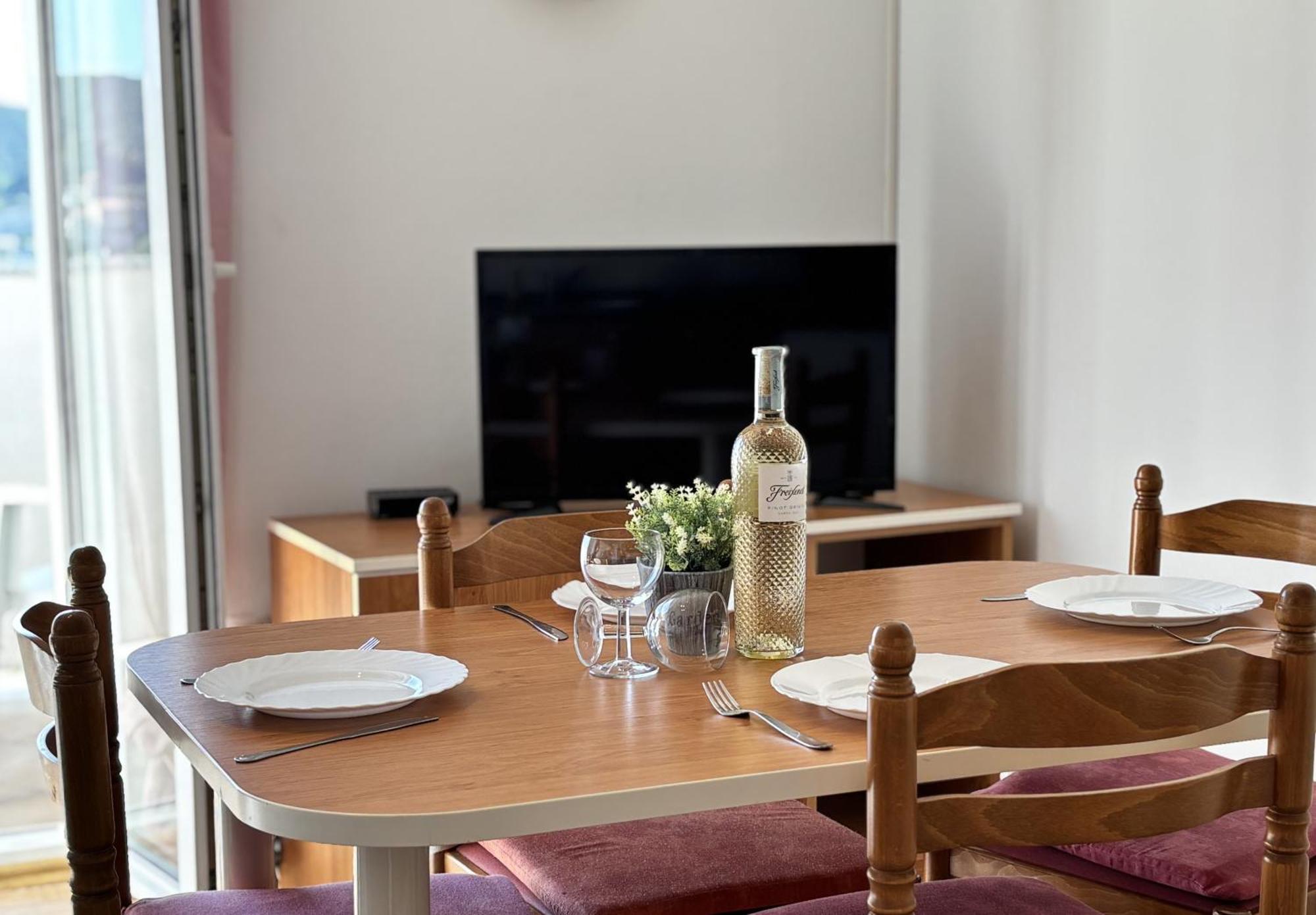 Apartment Pljesa *